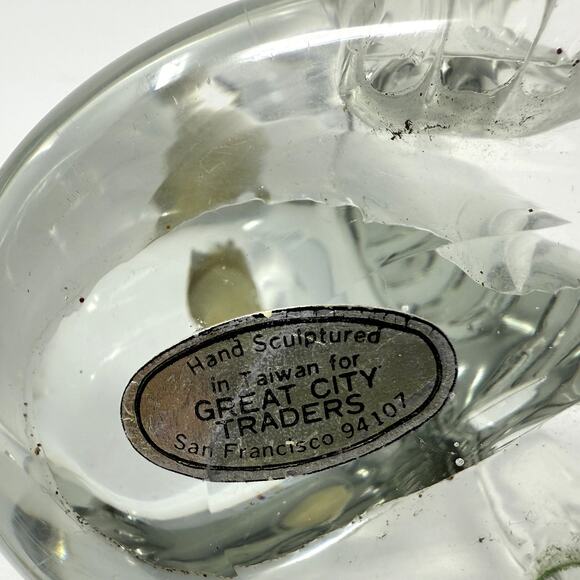 Great City Traders Glass Seal Ball Figure Hand Sculpted Sign Lyn 78 Paperweight - Picture 3 of 13